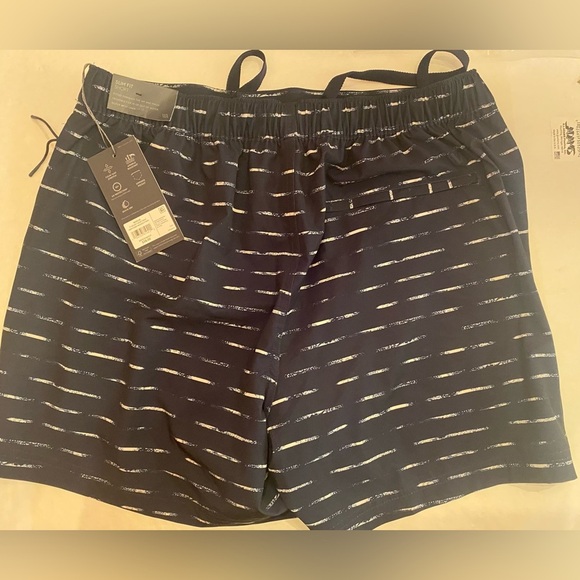 VRST Men 5” Resort Print Shorts Brief Navy Sand Washed Stripe Size Medium - Picture 10 of 15